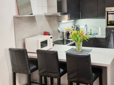 Apartment Appartement/Fewo, Dusche, WC, Wohn-/Schlafraum - Outdoor photo 2