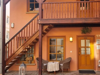 Apartment Appartement/Fewo, Dusche, WC, Wohn-/Schlafraum - Outdoor photo 9