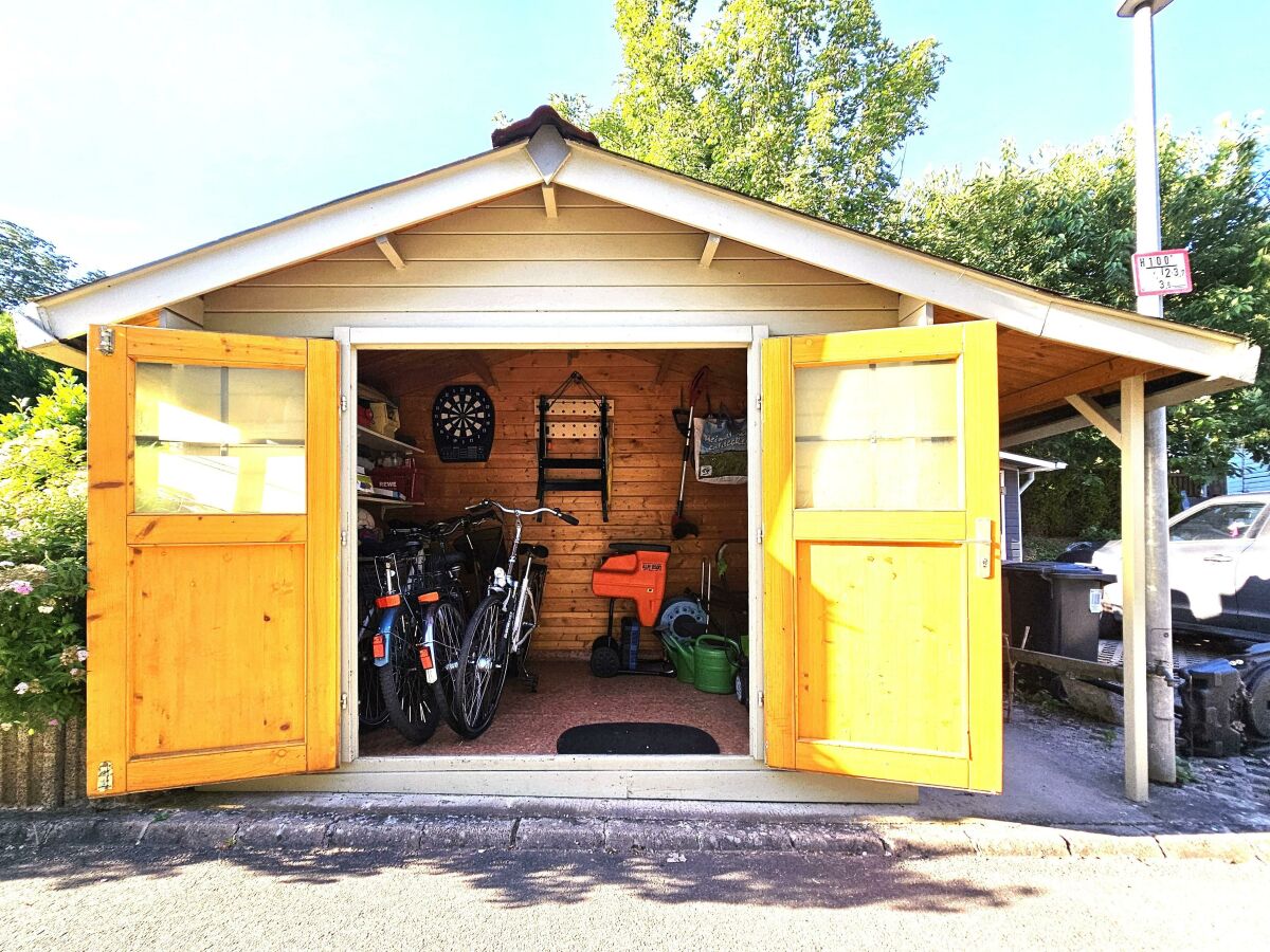 Apartment Ferienhaus, Dusche und Bad, WC, 3 Schlafräume - Outdoor photo 3