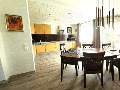 Apartment Ferienhaus, Dusche und Bad, WC, 3 Schlafräume - Features photo 11