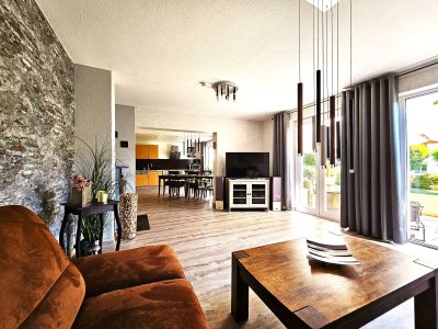 Apartment Ferienhaus, Dusche und Bad, WC, 3 Schlafräume - Features photo 12