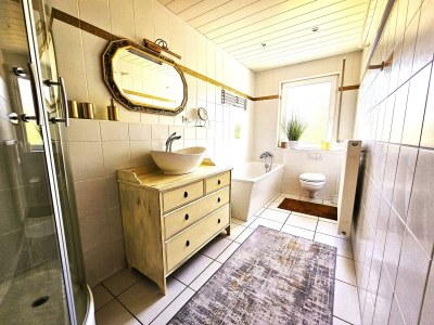 Apartment Ferienhaus, Dusche und Bad, WC, 3 Schlafräume - Features photo 16