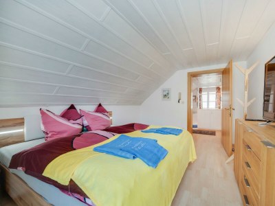 Apartment Ferienhaus, Dusche und Bad, WC, 3 Schlafräume - Outdoor photo 10