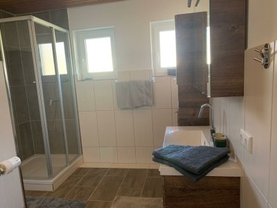 Apartment Appartement/Fewo, Dusche und Bad, WC, Balkon - Features photo 48