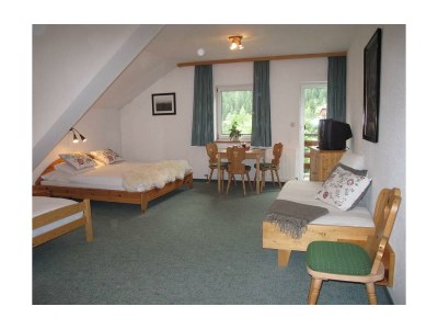 Holiday room Doppelzimmer, Dusche, WC, 1 Schlafraum - Outdoor photo 8