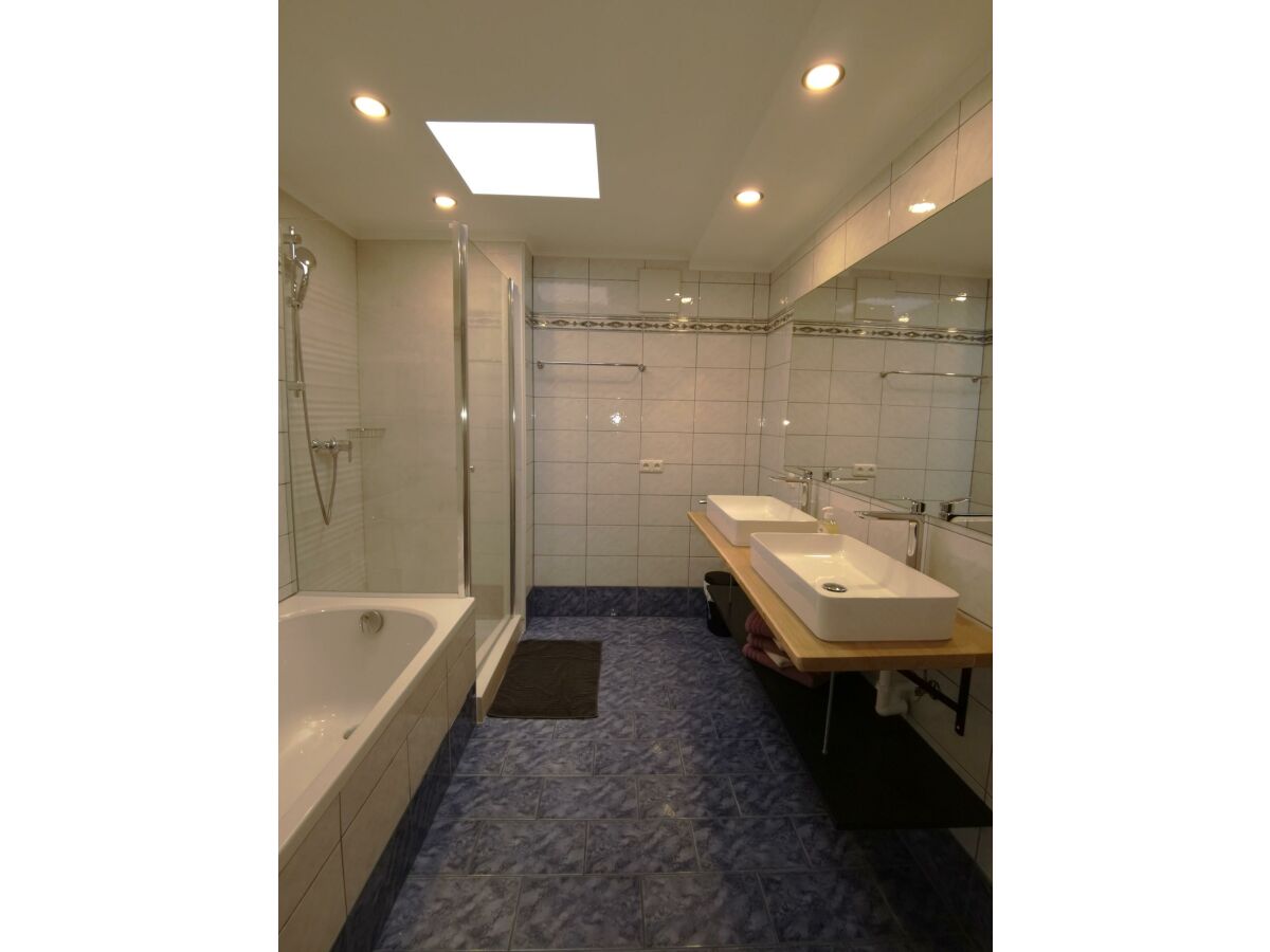 Apartment Studio, Dusche, WC, Balkon 2.OG - Outdoor photo 5