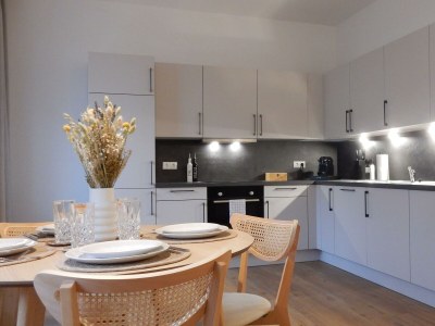 Apartment Maisonette │ Altstadt │ Parkplatz │ Küche │96 m² - Outdoor photo 10