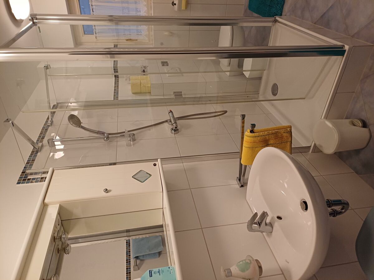 Apartment Apartment/1 Schlafraum/Dusche, WC - Outdoor photo 3