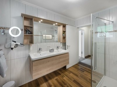 Holiday room Appartement/Fewo, Dusche und Bad, WC, Balkon - Features photo 31