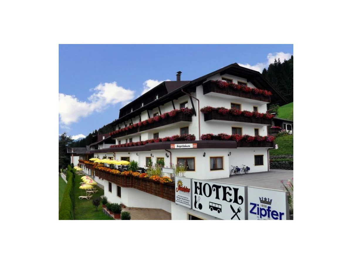 Holiday room Einzelzimmer mit Balkon - Outdoor photo 5