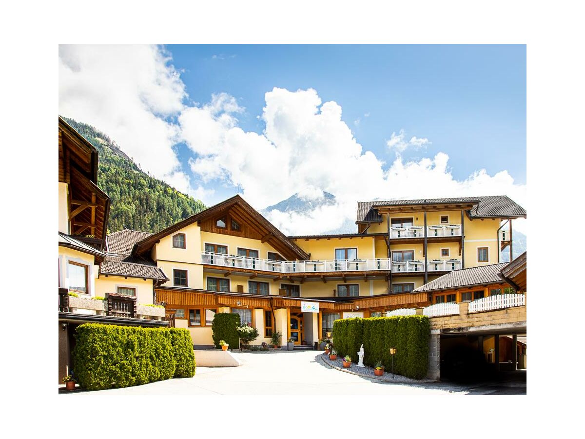 Holiday room Familienzimmer mit 2 Schlafräumen