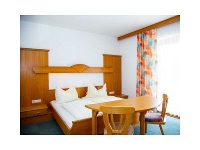 Holiday room Familienzimmer mit 2 Schlafräumen - Outdoor photo 8