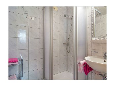 Apartment FW5/2 Schlafräume/Dusche, WC - Features photo 29