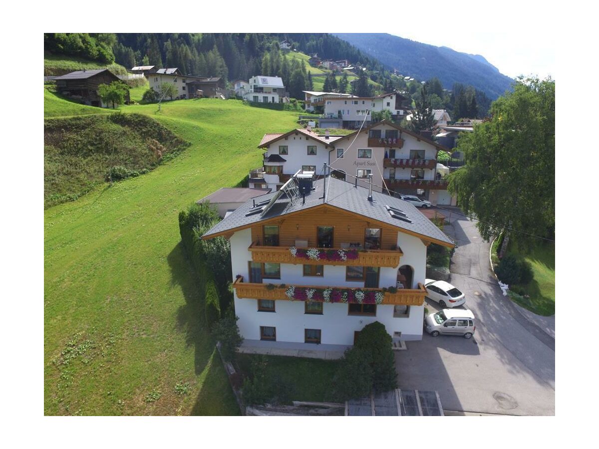 Apartment Appartement/Fewo, Dusche, WC, 3 Schlafräume - Outdoor photo 2