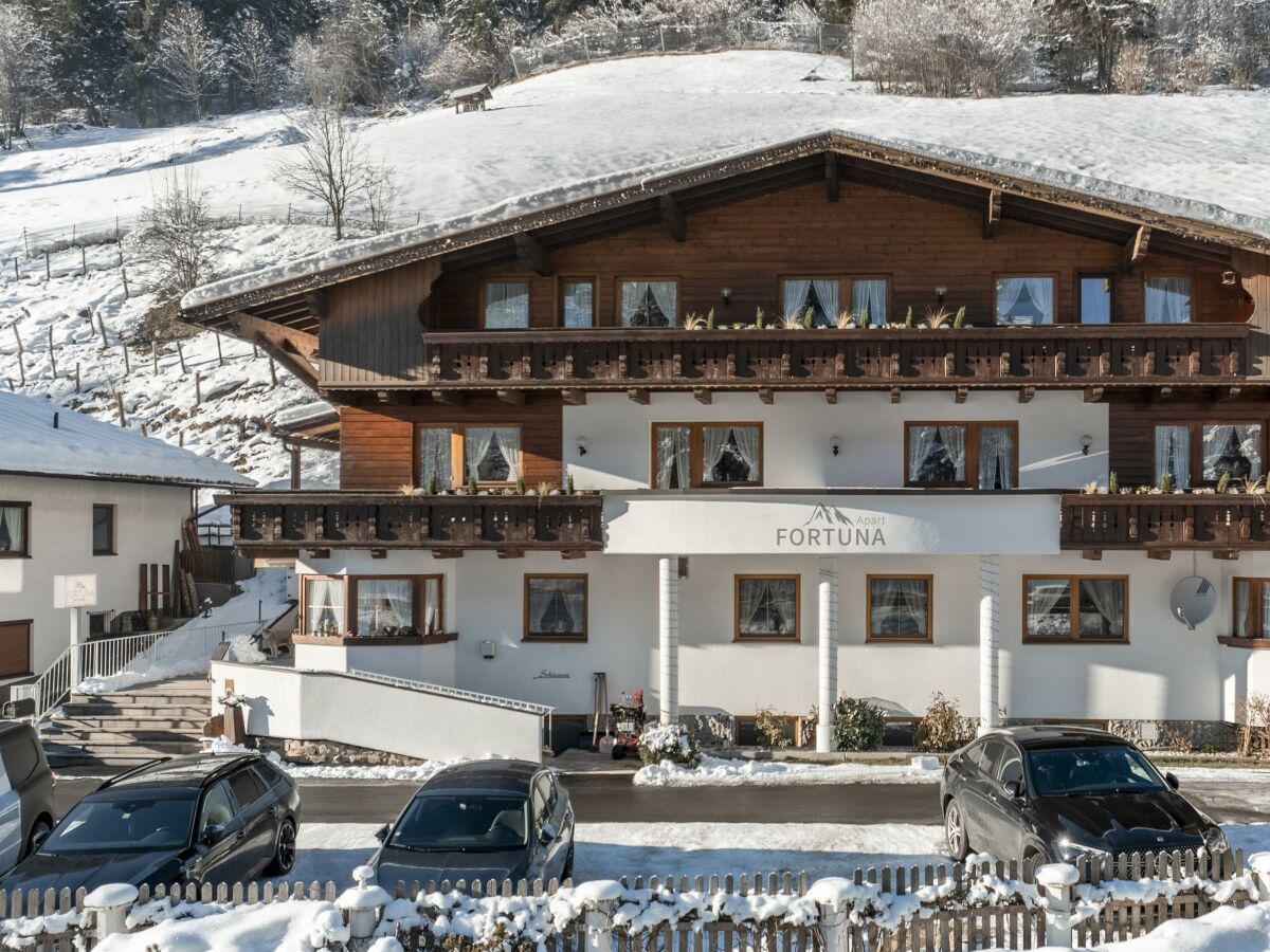 Holiday room DZ 1-2, Dusche, WC, 1 Schlafraum