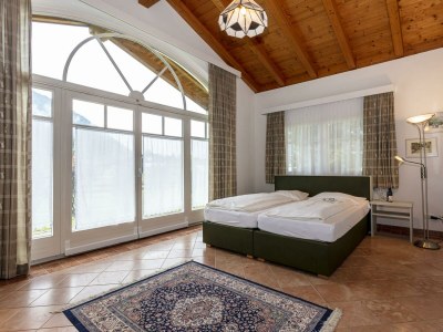 Apartment Chalet, Dusche und Bad, WC, gartenseitig - Features photo 99