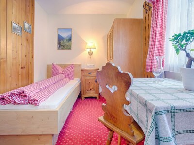 Holiday room Einzelzimmer  Roggelskopf in Innerbraz - Holiday room