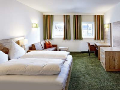 Holiday room Komfort Mehrbettzimmer - Features photo 34