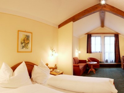 Holiday room Komfort Mehrbettzimmer - Features photo 35