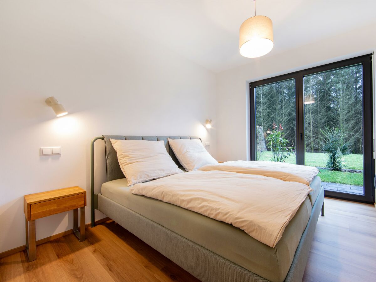 Apartment 2-Bett-Ferienwohnung Dusche/WC für 1-4 Personen