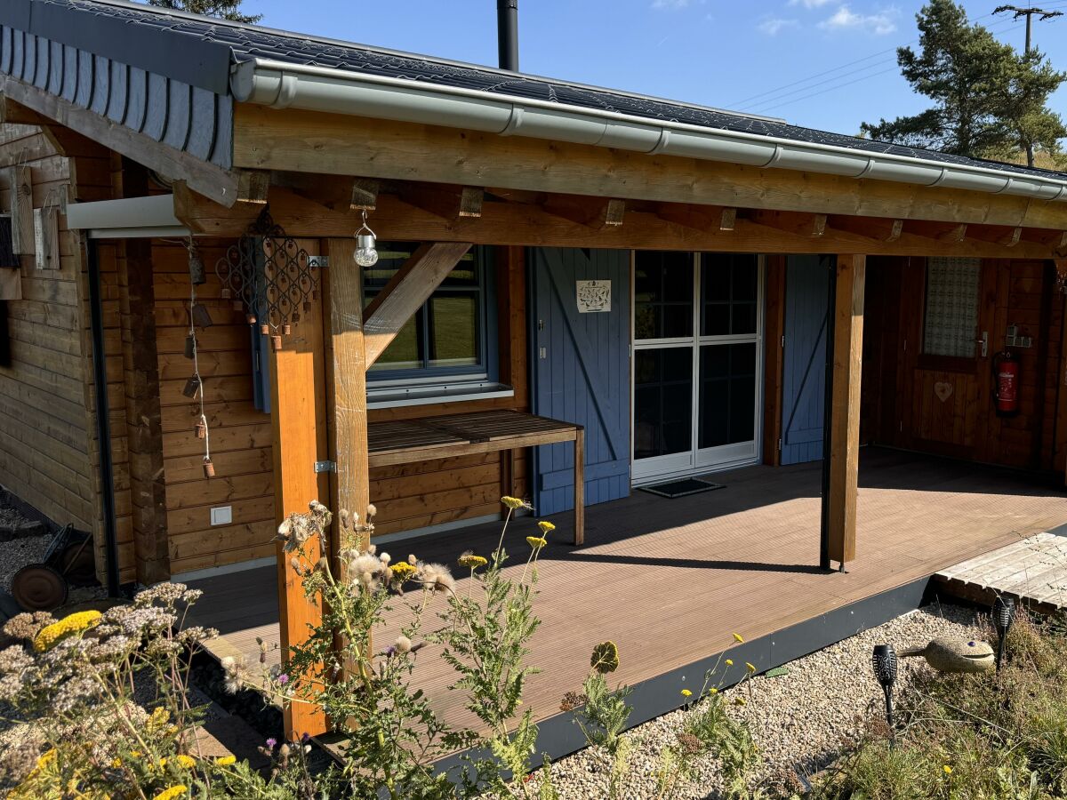 Apartment 4-Bett-Ferienhaus EifelChalet, 2 Schlafräume