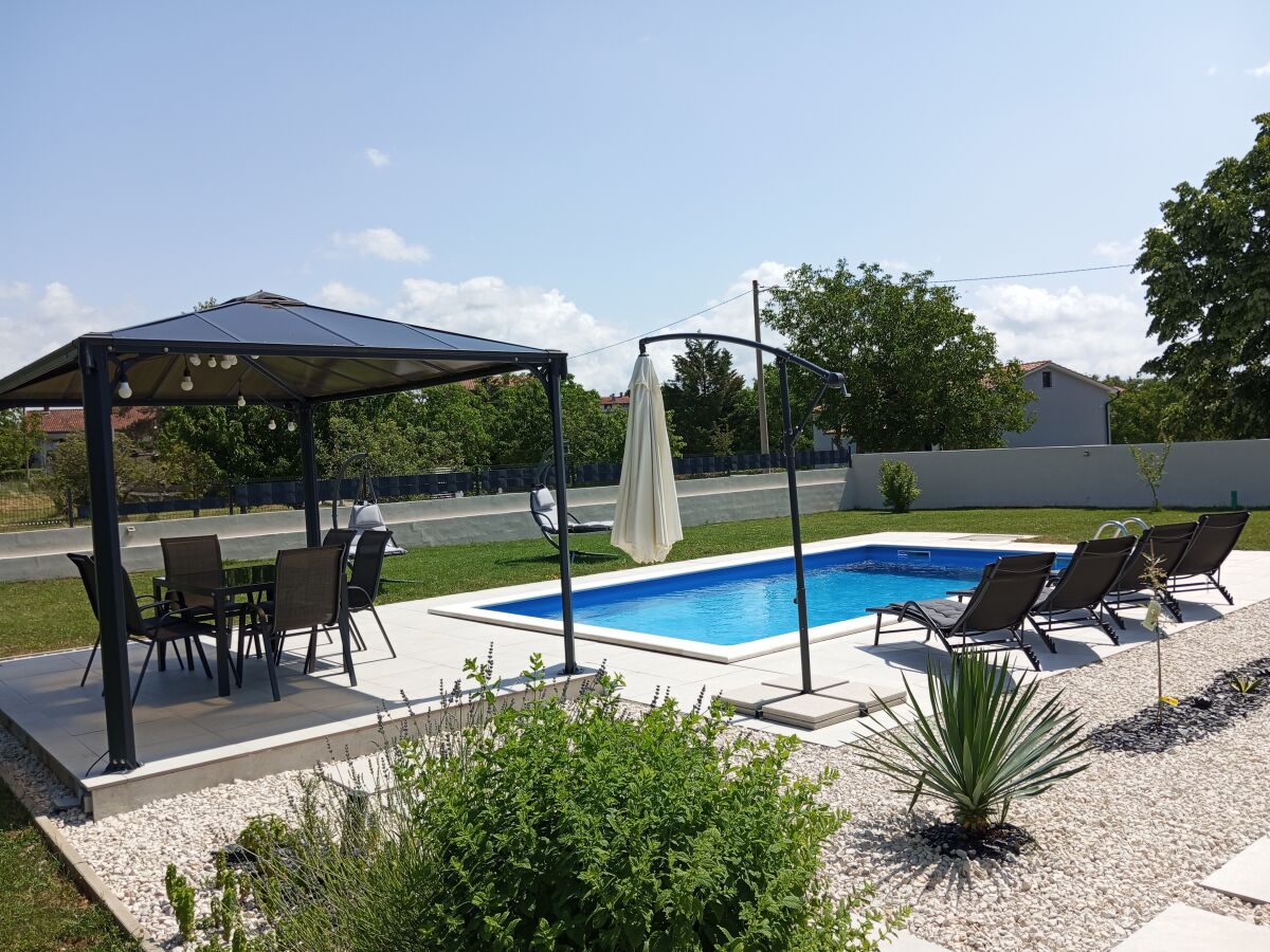 Holiday house Kuca Menta - Outdoor photo 2