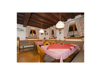 Holiday room Vierbettzimmer mit Dusche, WC - Features photo 35