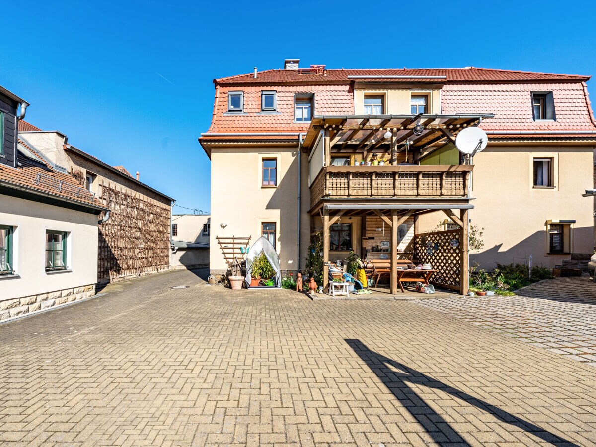 Holiday apartment Pillnitzer Schlossblick - Outdoor photo 4