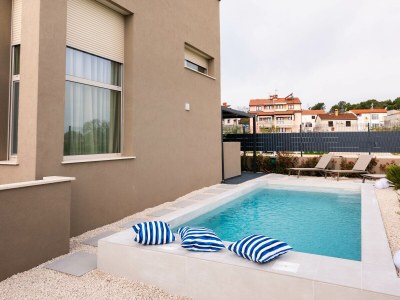 Holiday house RestNest - Outdoor photo 2