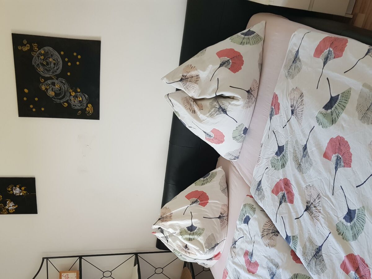 Apartment Ferienhaus, Dusche und Bad, WC - Outdoor photo 3