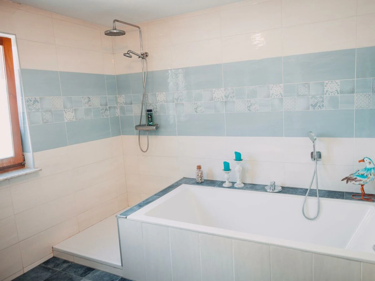 Apartment Ferienhaus, Dusche, WC - Outdoor photo 2