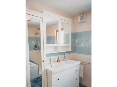 Apartment Ferienhaus, Dusche, WC - Features photo 29