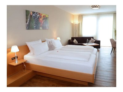 Holiday room Wohlfühl Doppelzimmer mit Südbalkon - Features photo 25