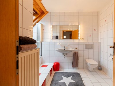 Apartment Ferienwohnung, Dusche oder Bad, WC, 2 Schlafräume - Features photo 27