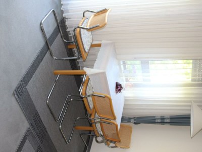 Apartment 2-Raum-Appartement mit Bad/WC, sep.2 WC,Tiefgarage - Outdoor photo 11