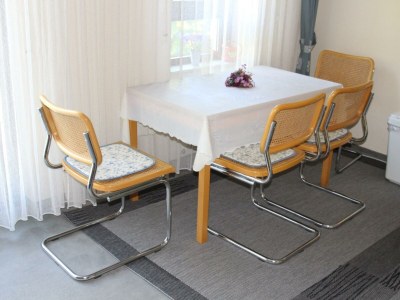 Apartment 2-Raum-Appartement mit Bad/WC, sep.2 WC,Tiefgarage - Outdoor photo 12