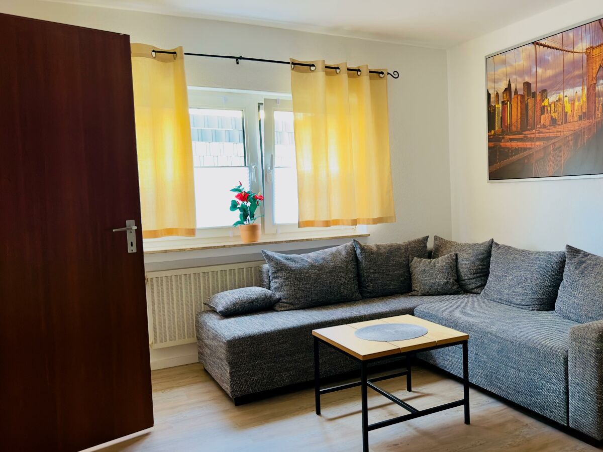 Apartment Appartement/Fewo, Dusche, WC, 2 Wohn-Schlafräume - Outdoor photo 2