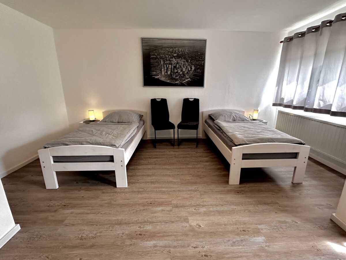 Apartment Appartement/Fewo, Dusche, WC, 2 Wohn-Schlafräume - Outdoor photo 3