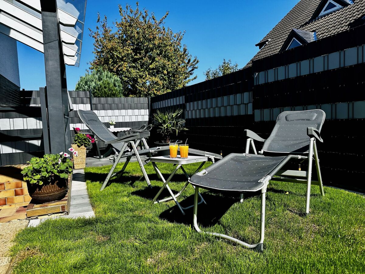 Apartment Appartement/Fewo, Dusche, WC, 2 Wohn-Schlafräume - Outdoor photo 5