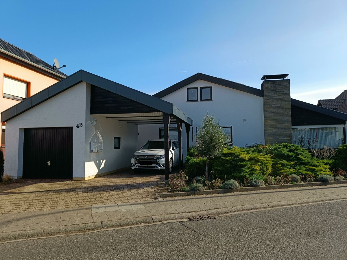 Apartment FeWo Herzlich inmitten der Weinreben