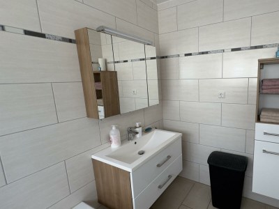 Apartment Appartement/Fewo, Badewanne, 1 Schlafraum - Outdoor photo 4