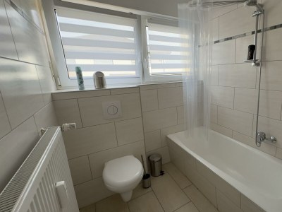 Apartment Appartement/Fewo, Badewanne, 1 Schlafraum - Outdoor photo 5