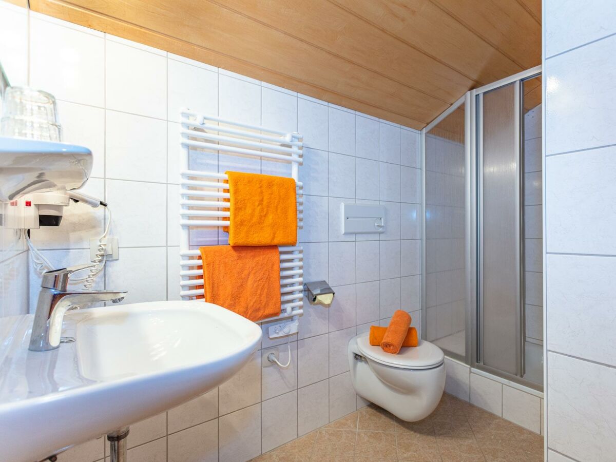 Holiday room Vierbettzimmer mit Dusche, WC - Outdoor photo 2