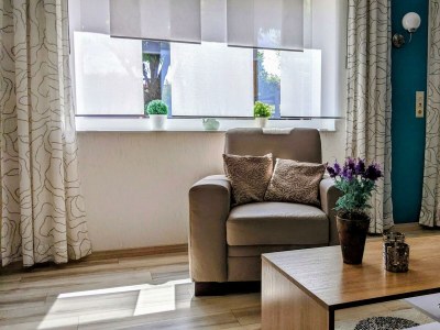 Apartment Großzügige Einliegerwohnung mit sep. Eingang - Outdoor photo 7