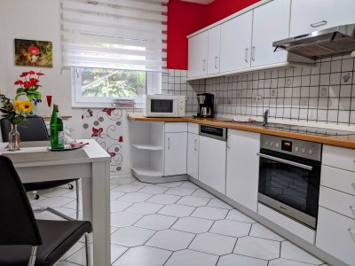Apartment Großzügige Einliegerwohnung mit sep. Eingang - Features photo 25