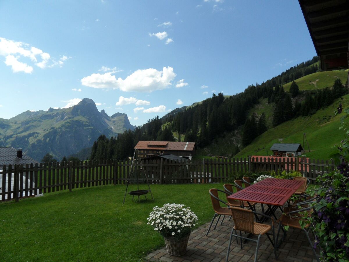 Apartment Bergrösle "M" 8-11 Personen - Outdoor photo 4