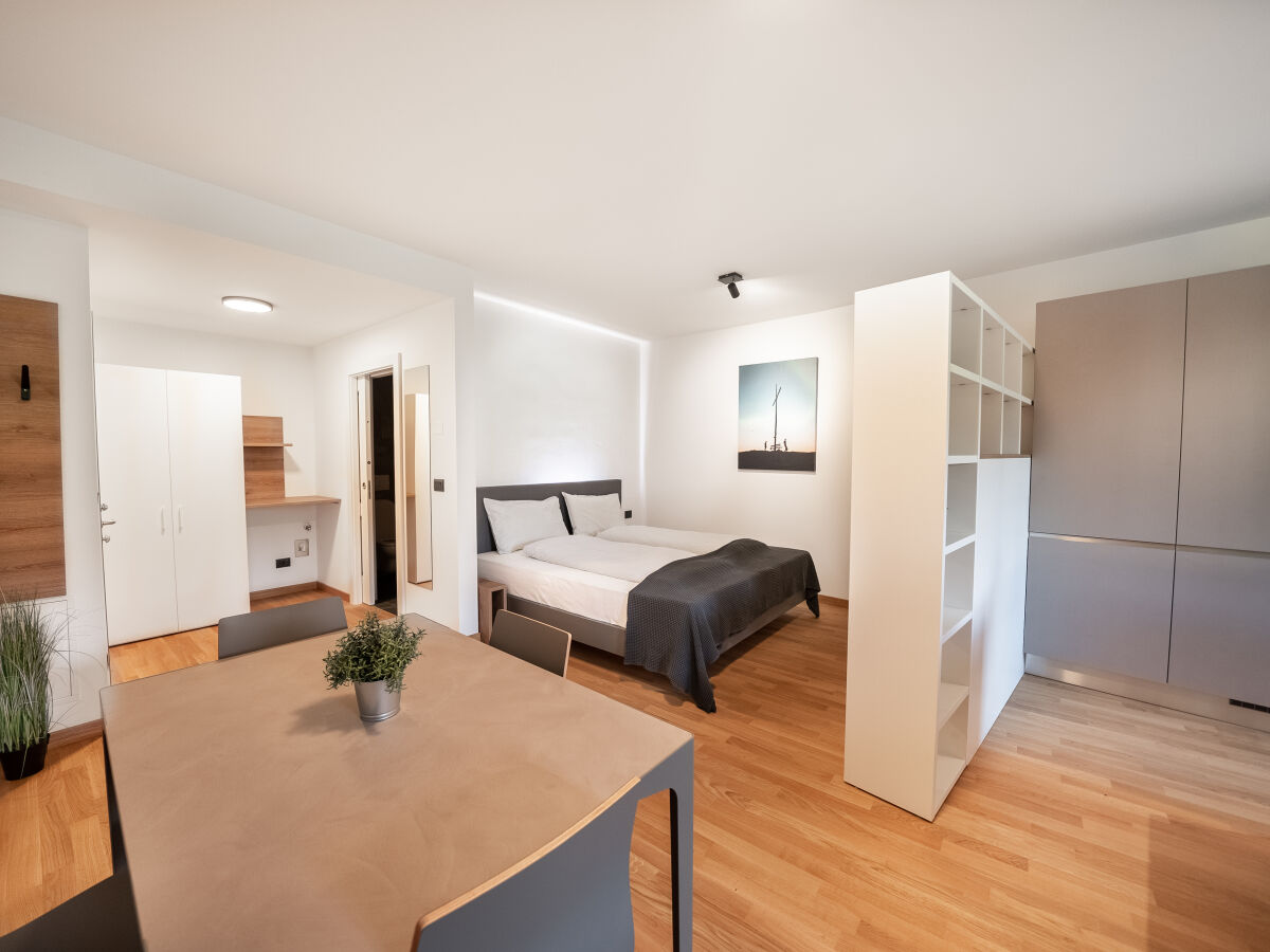 Apartment 702A Apartments Central Living 2