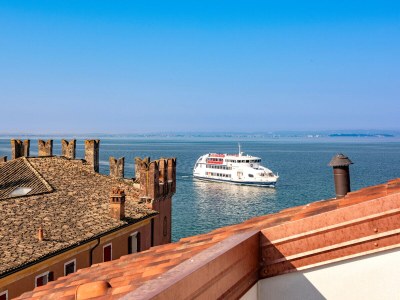Apartment 617A Lakeview Apartment Cristina in Lazise - Apartment