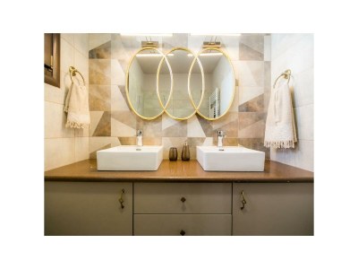 Villa Mermaid Beachfront Villa - Features photo 10