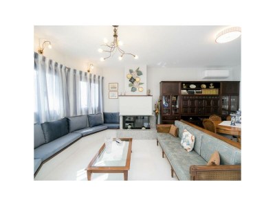 Villa Mermaid Beachfront Villa - Features photo 11